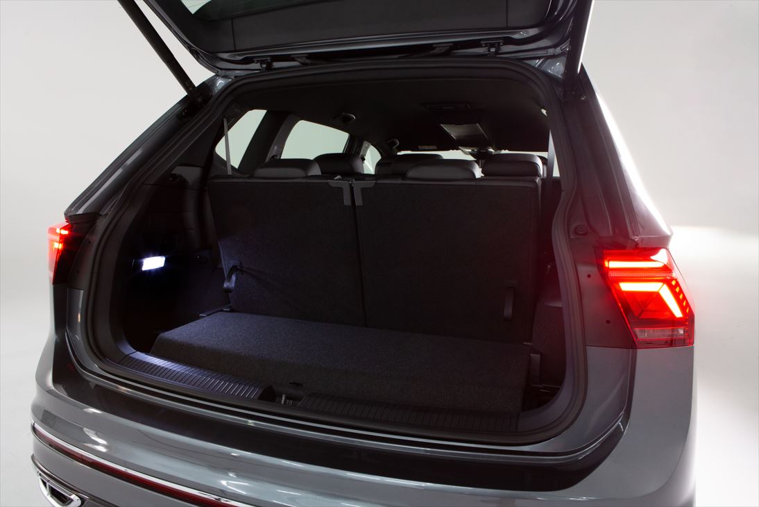 Tiguan Allspace R-Line 2.0 photo slide 2