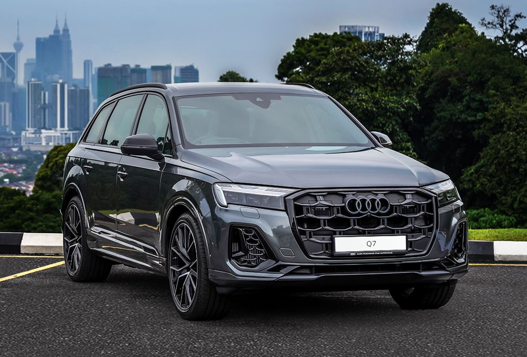 Audi Q7 - slide 1