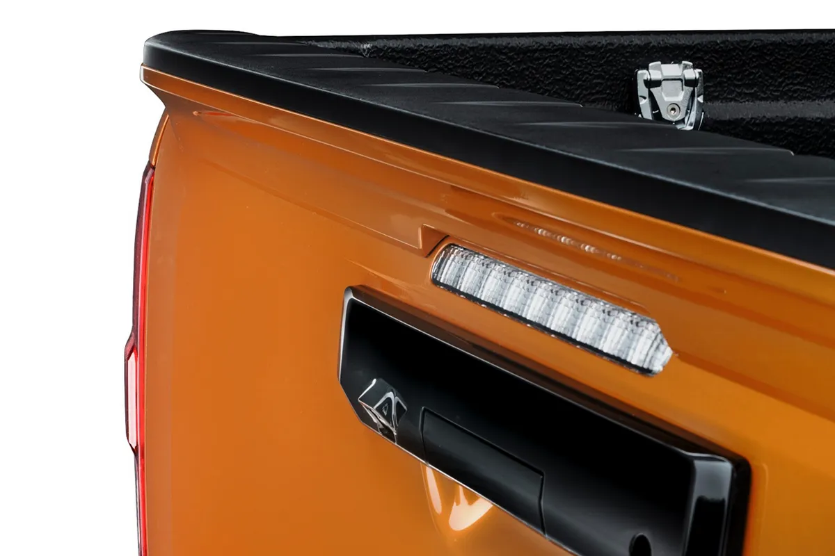 all-new-triton-4x4-exterior-06