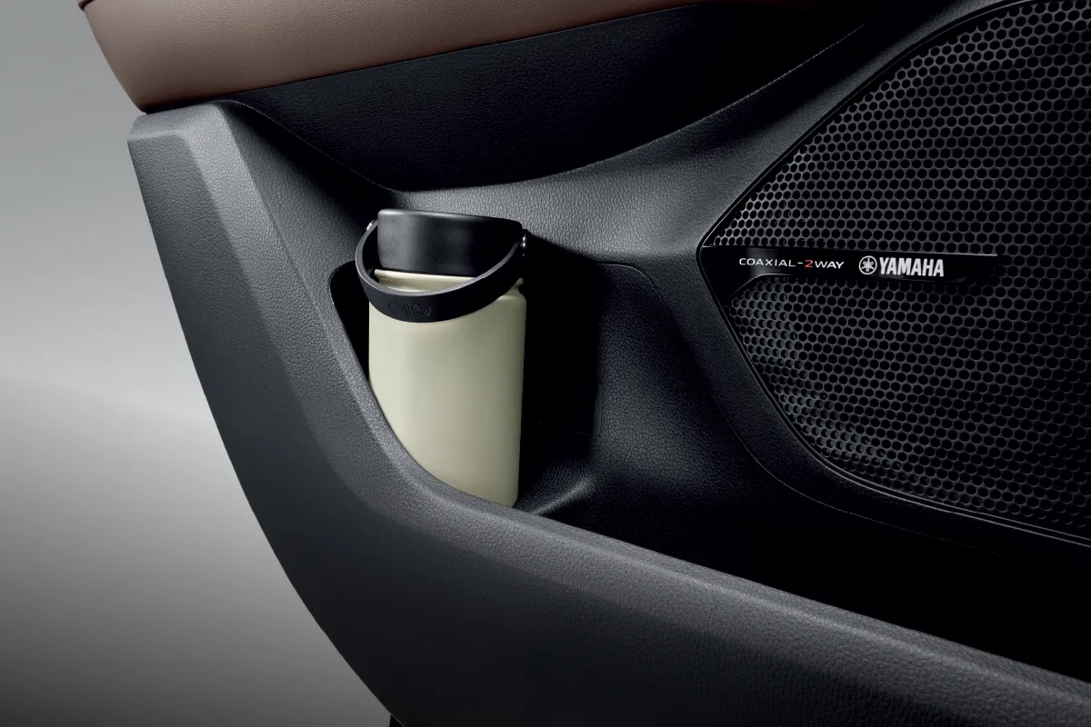 xforce-door-trim-pocket-with-cup-bottle-holder